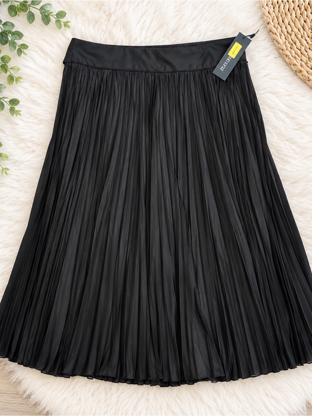 NWT BELIZA black midi skirt n